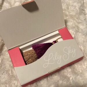 NIB LilySky designs tassel necklace and eating set
